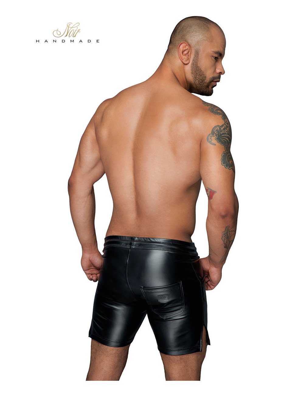Short casual wetlook H061